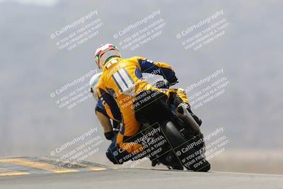 media/Apr-10-2022-SoCal Trackdays (Sun) [[f104b12566]]/Turn 9 Backside (1120am)/